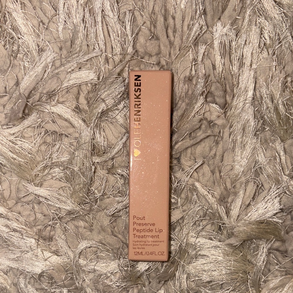 Ole Henriksen Pout Preserve Peptide Lip Treatment - Soft Beige